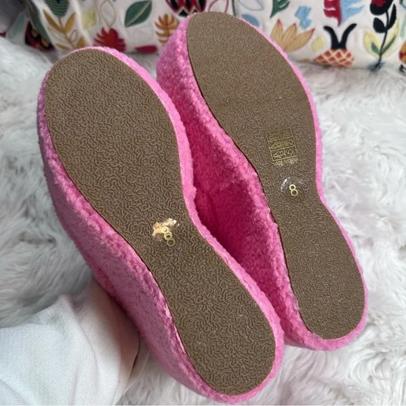 Cuccoo • Barbie Pink Open Toe Fluffy Platform Mule Slides - Picture 10 of 12
